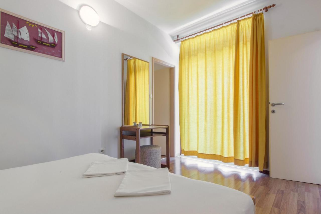 Apartments Konta City Center Vodice Buitenkant foto