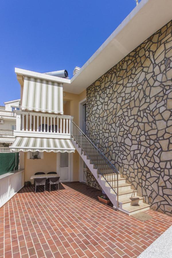 Apartments Konta City Center Vodice Buitenkant foto