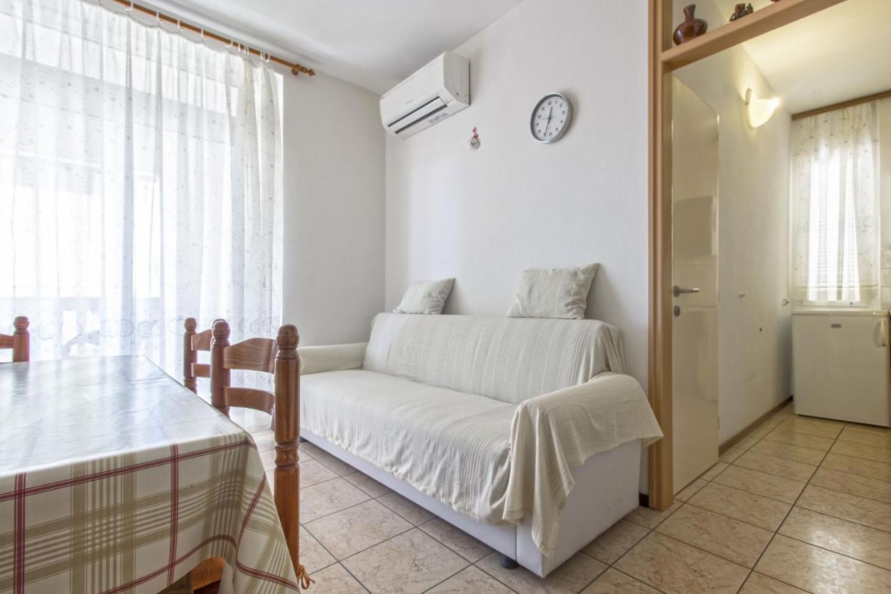 Apartments Konta City Center Vodice Buitenkant foto
