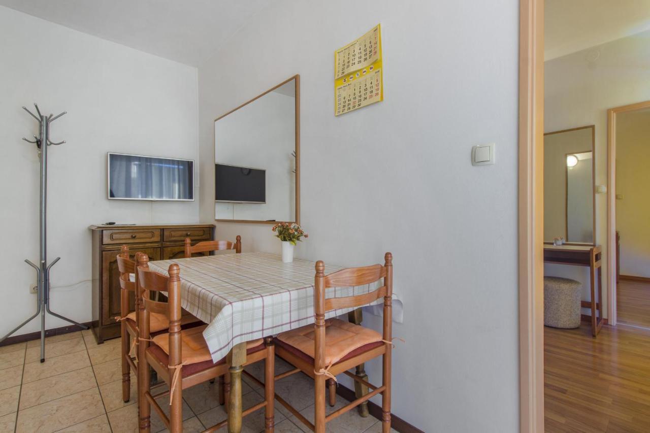 Apartments Konta City Center Vodice Buitenkant foto