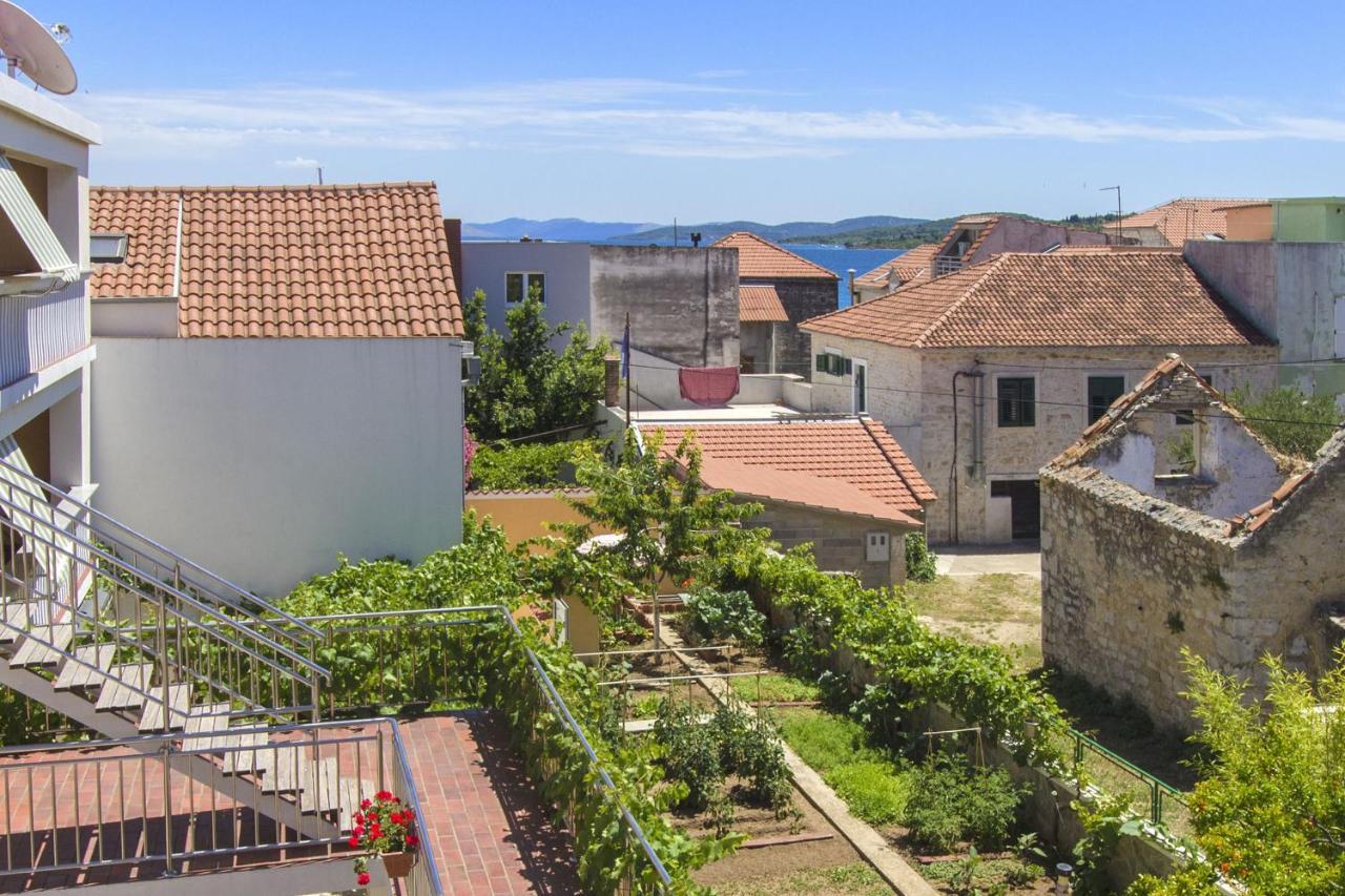 Apartments Konta City Center Vodice Buitenkant foto