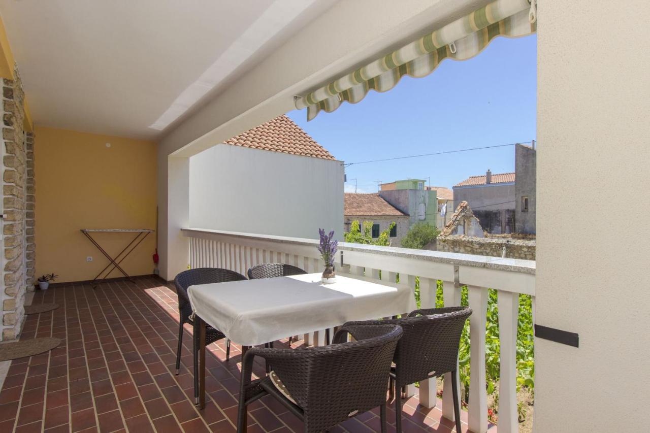 Apartments Konta City Center Vodice Buitenkant foto