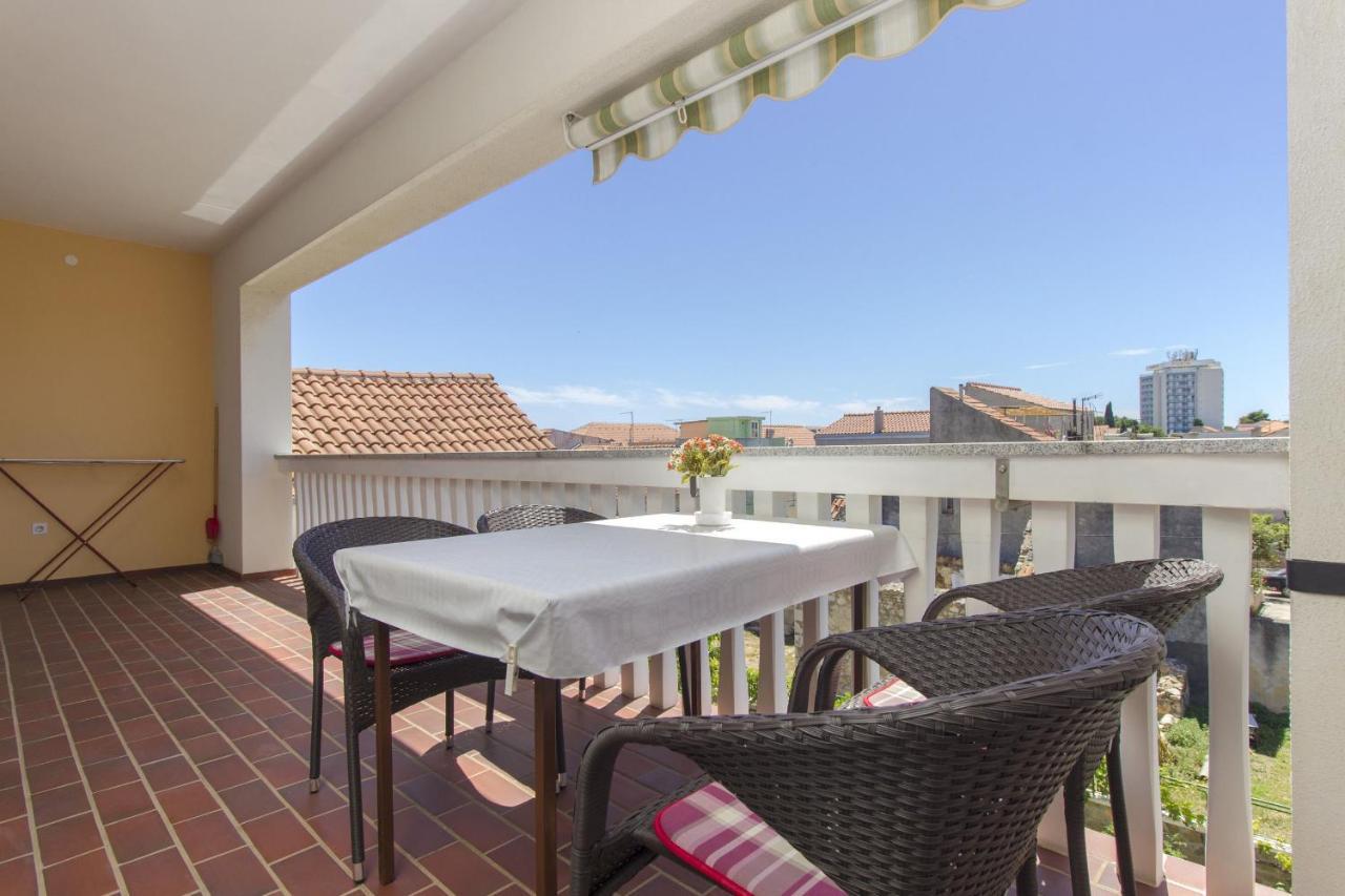 Apartments Konta City Center Vodice Buitenkant foto